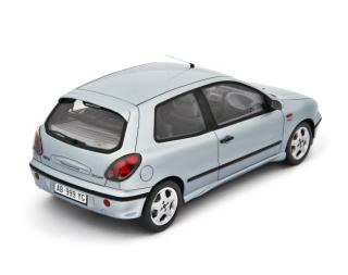 Fiat Bravo 2.0 HGT 1995 Grigio Sassi Laudoracing 1:18 Resinemodell (Türen, Motorhaube... nicht zu öffnen!)